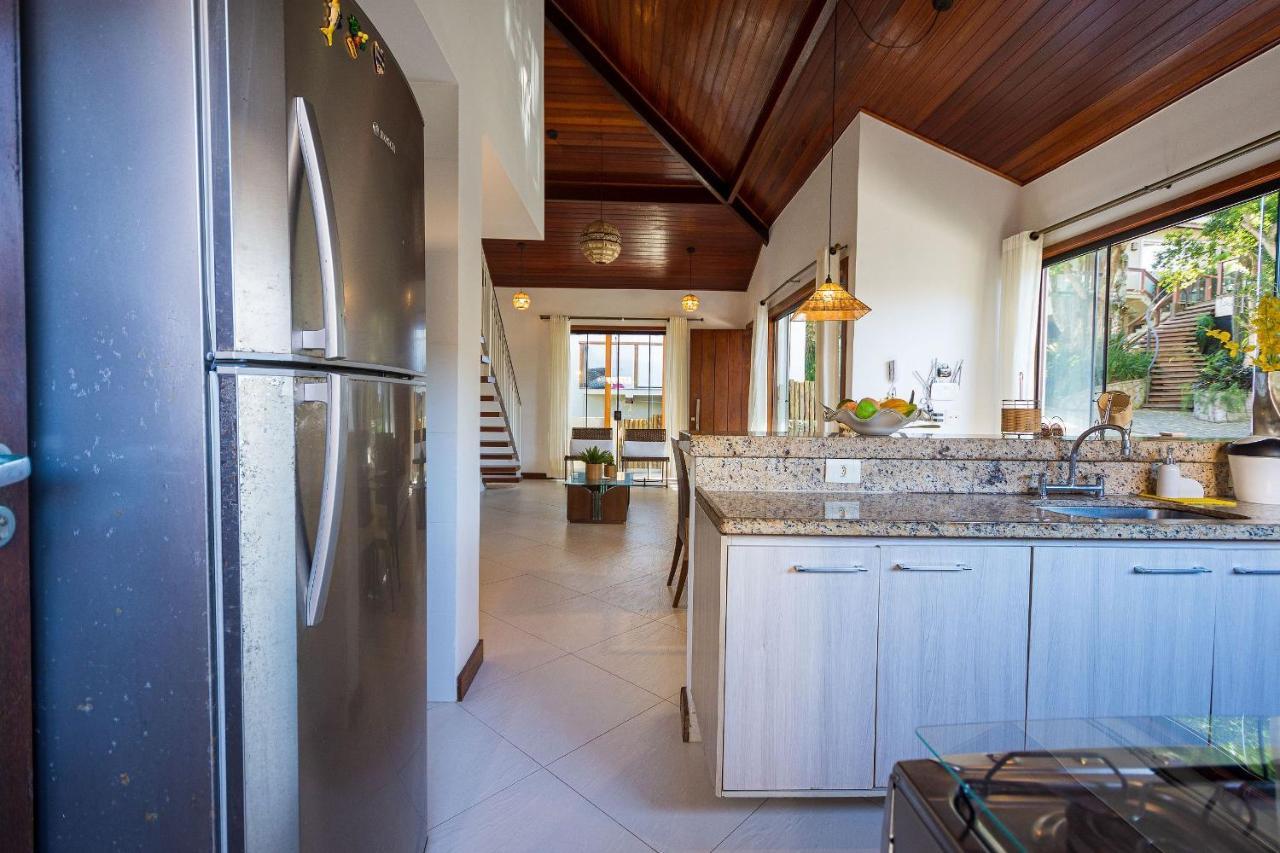 Casa Espetacular Entre Geriba E Ferradurinha - Wifi 200Mb - Piscina Do Codominio - 700 M Da Praia - Garagem - 4 Suites - Area Gourmet Privativa - Cozinha Equipada - Area Kids - Portaria 24H - Ar CondicionadoBúzios エクステリア 写真